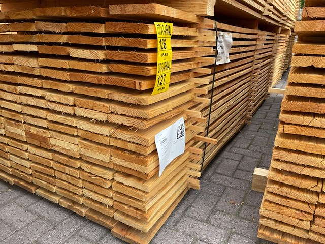 Ca. 70x douglas planken fijnbezaagd, 24x150mm, lengte 400cm - afbeelding 4 van  4