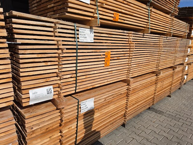 Ca. 70x douglas planken fijnbezaagd, 24x150mm, lengte 500cm - afbeelding 4 van  4