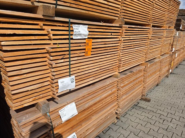 Ca. 70x douglas planken fijnbezaagd, 24x150mm, lengte 500cm - afbeelding 4 van  4