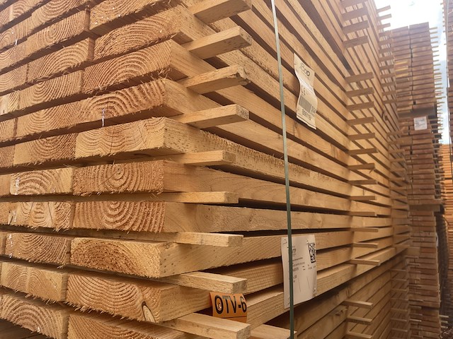 Ca. 70x douglas planken fijnbezaagd, 43x200mm, lengte 300cm - afbeelding 4 van  4