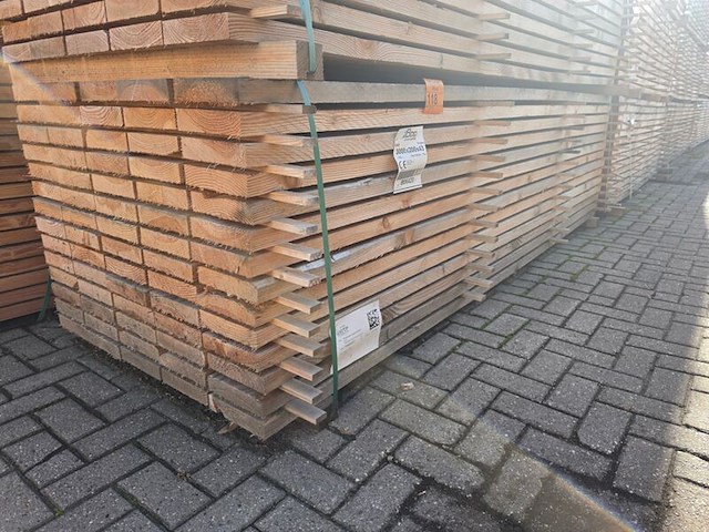 Ca. 70x douglas planken fijnbezaagd, 43x200mm, lengte 300cm - afbeelding 4 van  4