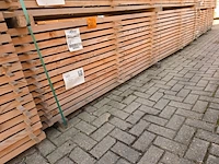 Ca. 70x douglas planken fijnbezaagd, 43x200mm, lengte 400cm - afbeelding 4 van  4