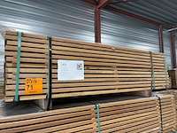Ca. 70x guyana teak planken geschaafd, 25x145mm, lengte 175cm - afbeelding 4 van  4