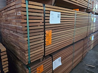 Ca. 70x guyana teak planken geschaafd, 25x145mm, lengte 215cm - afbeelding 4 van  4