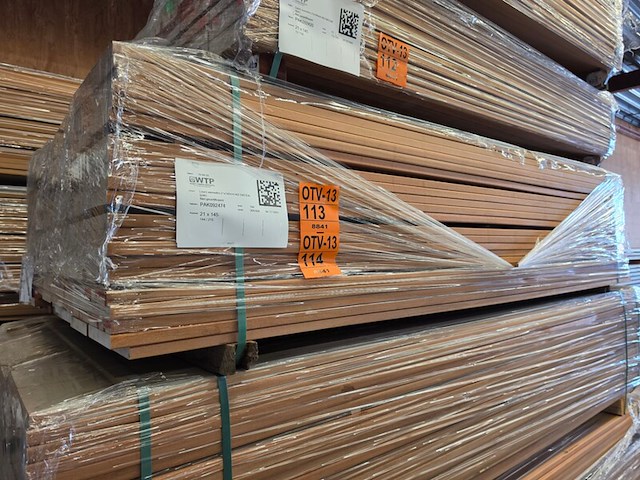 Ca. 70x louro vermehlo planken geschaafd, 21x145mm, lengte 215cm - afbeelding 4 van  4