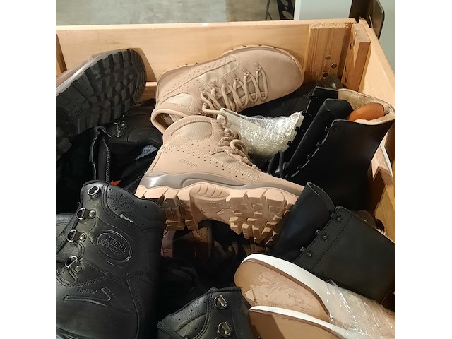 Ca. 70x paar diverse schoenen - afbeelding 8 van  9