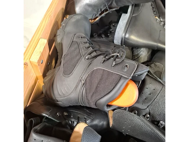 Ca. 70x paar diverse schoenen - afbeelding 6 van  9