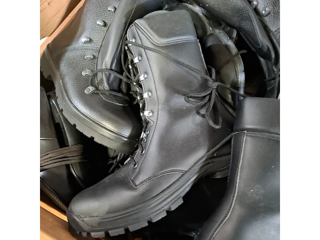 Ca. 70x paar diverse schoenen - afbeelding 7 van  9