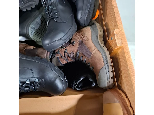 Ca. 70x paar diverse schoenen - afbeelding 8 van  9