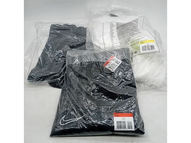 Ca. 70x sportbroek, nike - afbeelding 1 van  5