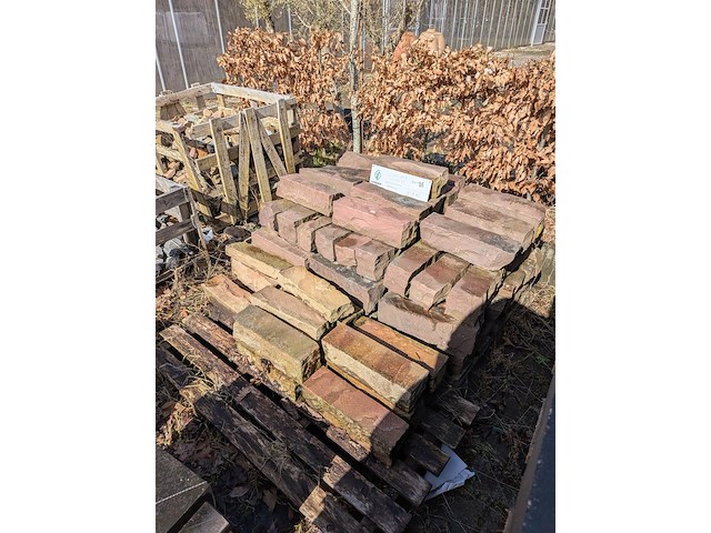 Ca. 70x stapelblok, natuursteen, breukruw - afbeelding 1 van  4