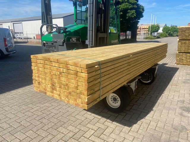 Ca. 70x vuren regels geschaafd geïmpregneerd, 45x70mm, lengte 540cm - afbeelding 2 van  4