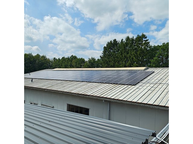 Ca. 70x zonnepanelen incl. omvormers en kabel, growat omvormers, 2023 - afbeelding 1 van  12