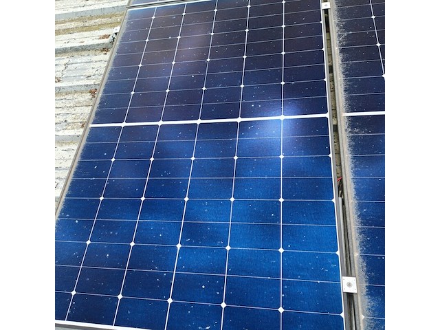 Ca. 70x zonnepanelen incl. omvormers en kabel, growat omvormers, 2023 - afbeelding 5 van  12