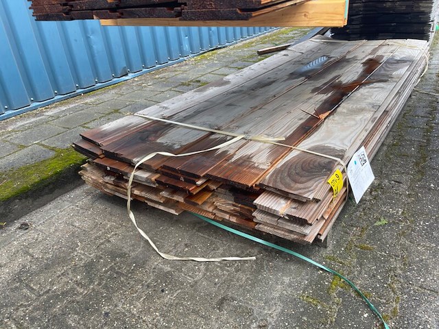 Ca. 71x douglas wisselsponning/halfhoutsrabat, 18x190mm, lengte 300cm - afbeelding 1 van  3