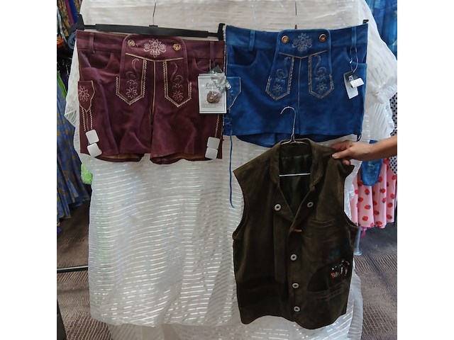Ca. 71x verkleedkleding tirol thema - afbeelding 5 van  6