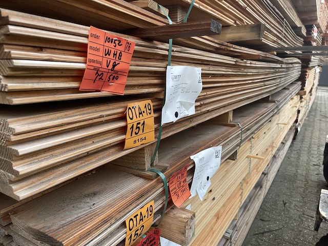 Ca. 72x douglas wisselsponning, 18x190mm, lengte 500cm - afbeelding 2 van  3