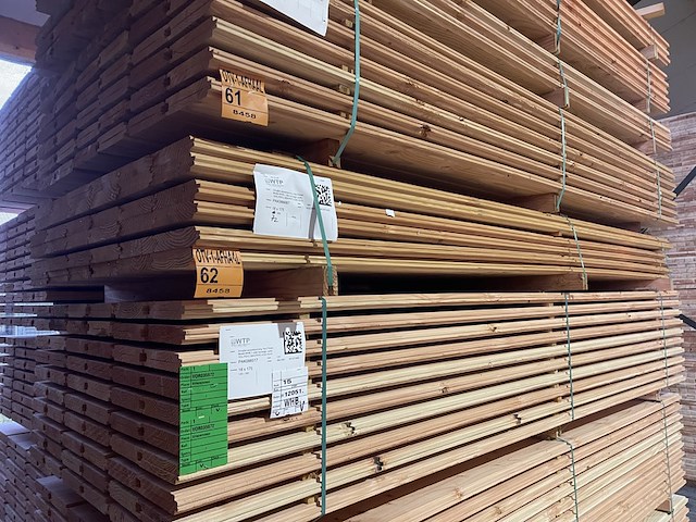 Ca. 72x douglas wisselsponning/halfhoutsrabat, 18x190mm, lengte 300cm - afbeelding 4 van  4