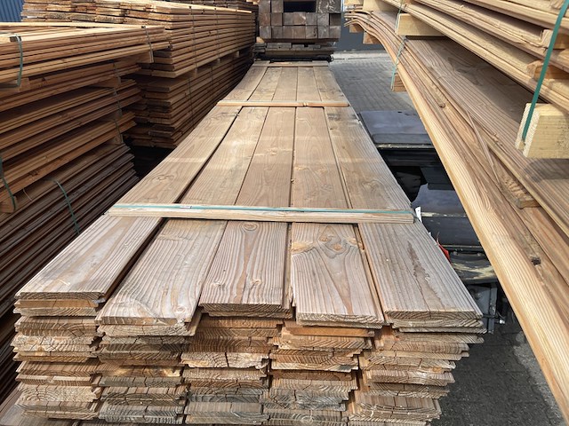 Ca. 72x douglas wisselsponning/halfhoutsrabat, 18x190mm, lengte 500cm - afbeelding 1 van  3