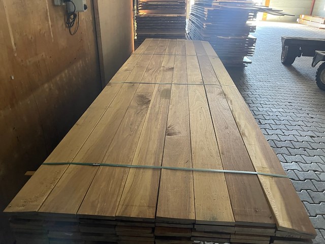 Ca. 72x guyana ipé country garde planken geschaafd, 18x140mm, lengte 400cm - afbeelding 2 van  3
