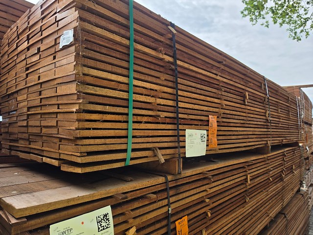 Ca. 72x guyana teak beschoeiingsplanken, 20x150mm, lengte 400cm - afbeelding 4 van  4