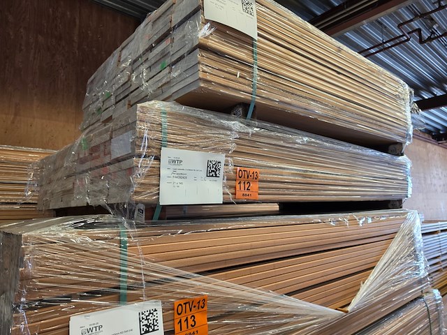 Ca. 72x louro vermehlo planken geschaafd, 21x145mm, lengte 185cm - afbeelding 4 van  4