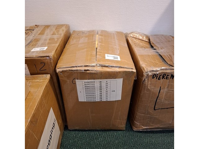 Ca. 72x luxe fleece sjaals + hoofdbanden + handschoenen en mutsen, falcon, rucanor en overige - afbeelding 4 van  4