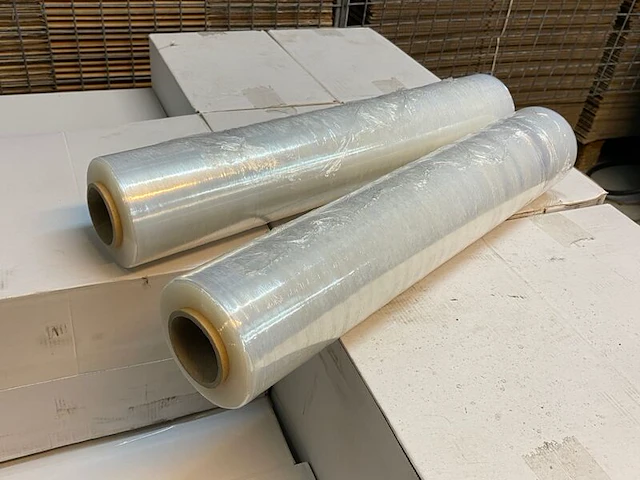 Ca. 72x rollen handwikkelfolie, transparant - afbeelding 2 van  4
