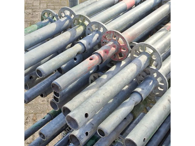 Ca. 72x staanders met pen, layher, allround | 200 cm (ring 50), in 2x transportbok - afbeelding 6 van  7