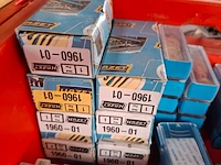 Ca. 72x verpakking navulling diverse messen - afbeelding 6 van  12