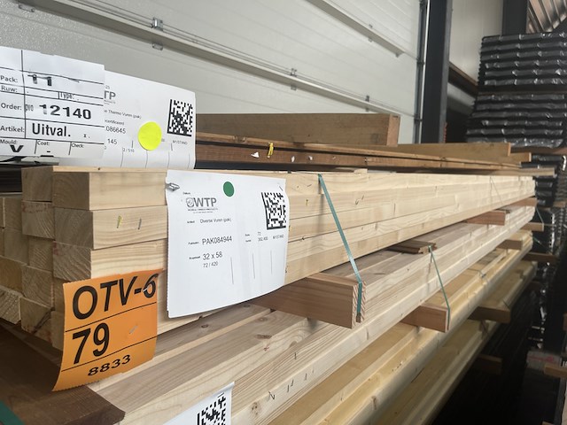 Ca. 72x vuren regels geschaafd , 32x58mm, lengte 420cm - afbeelding 4 van  4