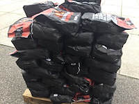 Ca. 72x zakken met briketten van 3 kilo esschert design, ff923, zwart - afbeelding 1 van  6
