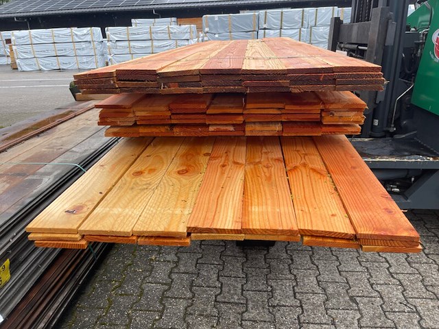 Ca. 73x douglas planken fijnbezaagd, 18x150mm, lengte 28/300cm, 43/400cm, 16/500cm - afbeelding 3 van  3