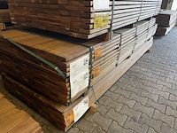Ca. 73x guyana ipé planken geschaafd, 25x90mm, lengte 305cm - afbeelding 3 van  3