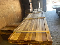 Ca. 74x guyana ipé country grade planken geschaafd, 18x90mm, lengte 300cm - afbeelding 1 van  3