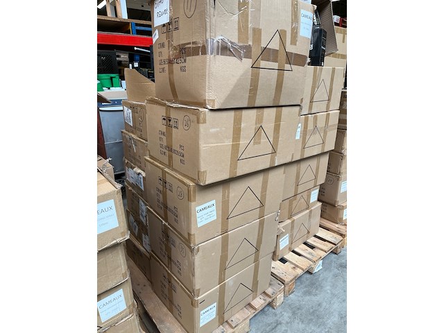 Ca. 7500x haarvezels, cameaux, verdeeld over 4 europallets - afbeelding 3 van  15
