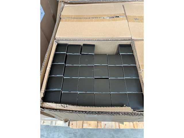 Ca. 7500x haarvezels, cameaux, verdeeld over 4 europallets - afbeelding 11 van  15