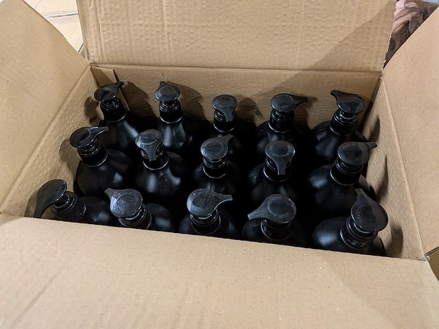 Ca. 750x leave-in conditioner, lateau - afbeelding 8 van  8