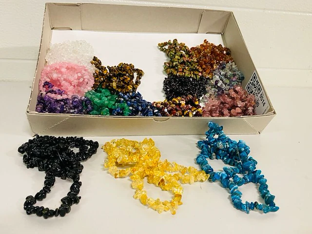 Ca. 75x armbanden split assorti - afbeelding 1 van  5