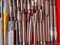 Ca. 75x diverse machinetaps - afbeelding 3 van  11