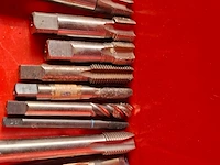 Ca. 75x diverse machinetaps - afbeelding 4 van  11