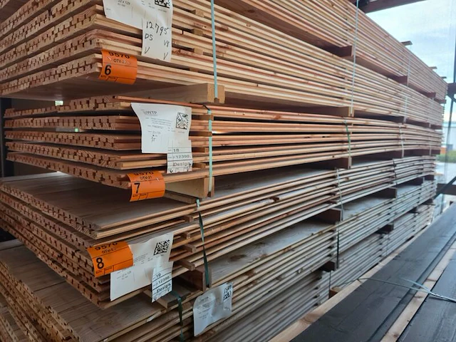 Ca. 75x douglas design- triple- deens profiel, 18x142mm, lengte 500cm - afbeelding 4 van  4