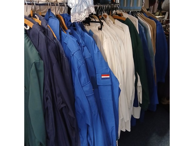 Ca. 76x man, werkkleding divers - afbeelding 1 van  7