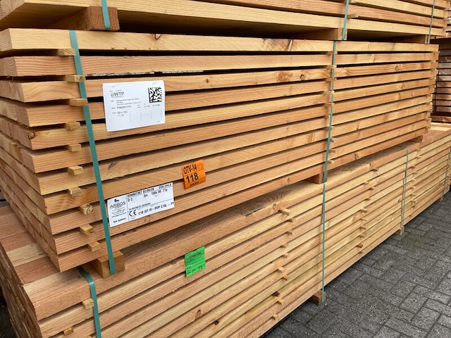 Ca. 77x douglas dakbalken fijnbezaagd, 50x150mm, lengte 300cm - afbeelding 4 van  4