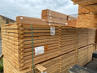 Ca. 77x douglas planken fijnbezaagd, 25x150mm, lengte 300cm - afbeelding 2 van  4