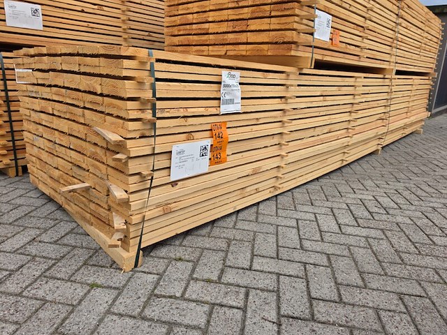 Ca. 77x douglas planken fijnbezaagd, 25x150mm, lengte 500cm - afbeelding 4 van  4