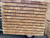 Ca. 77x douglas regels fijnbezaagd, 50x75mm, lengte 400cm - afbeelding 3 van  4