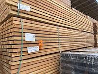 Ca. 77x douglas regels fijnbezaagd, 50x75mm, lengte 500cm - afbeelding 4 van  4