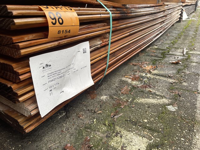 Ca. 77x douglas wisselsponning, 18x190mm, lengte 300cm - afbeelding 2 van  3