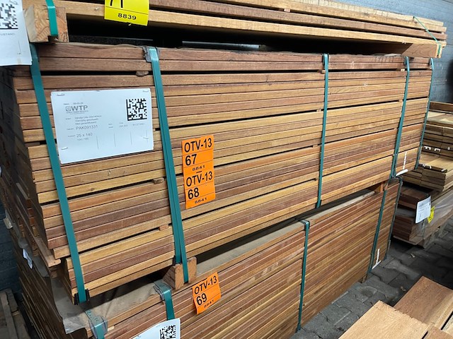 Ca. 77x guyana ipé planken geschaafd, 25x140mm, lengte 185cm - afbeelding 4 van  4